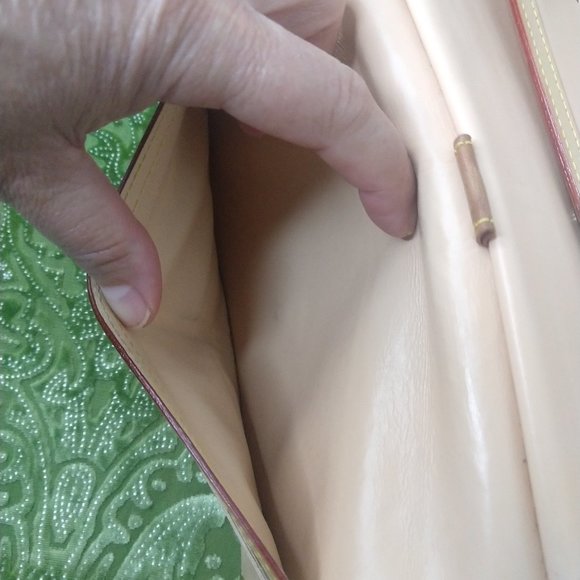 Louis Vuitton Multicolor International Wallet - Picture 12 of 16